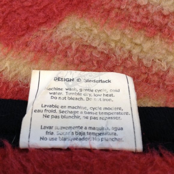 Vintage Biederlack of America Southwest Aztec Style Reversible Acrylic Blanket - Picture 14 of 15